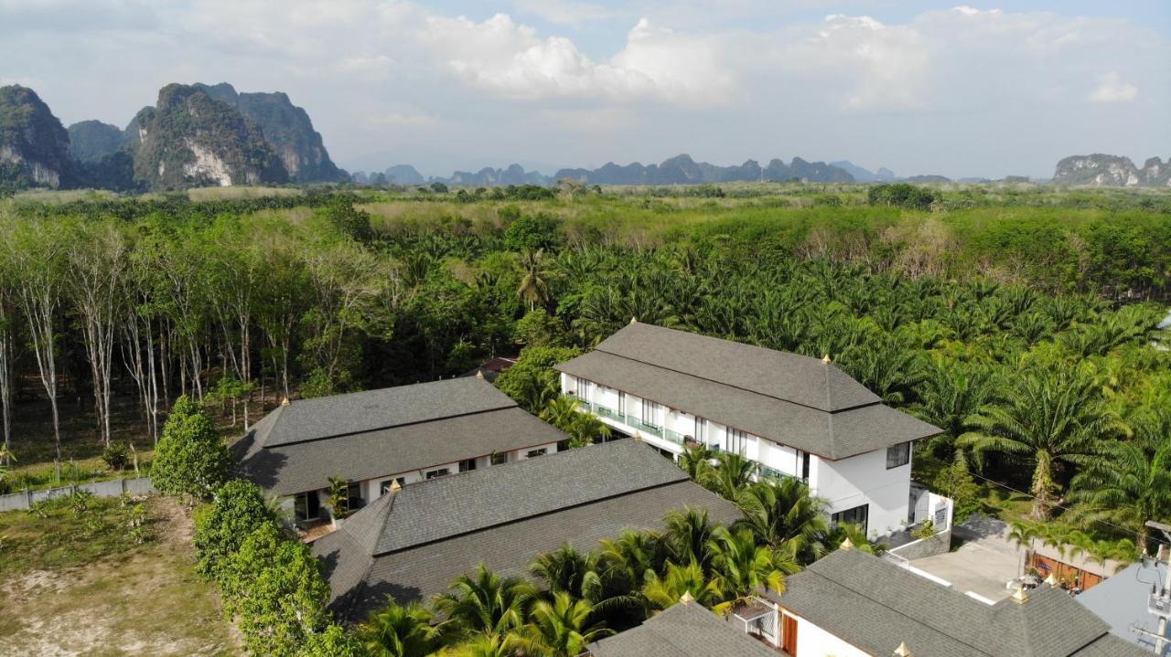 Amadha Villas Retreat - Free Tuk-Tuk Service To The Beach Ao Nang Luaran gambar